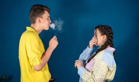 Dealing with Vaping in Schools is Very Difficult: What Students and Teachers Say