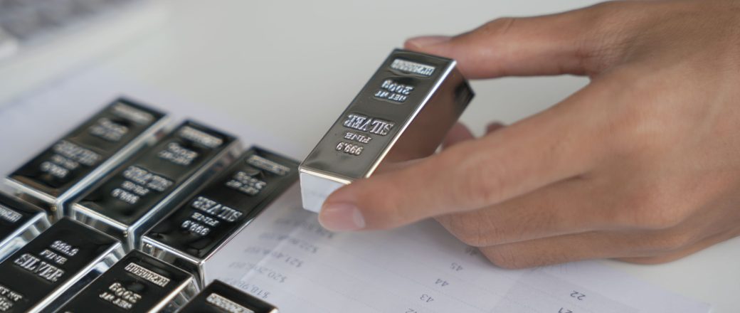 6 Convincing Reasons to Invest in Precious Metals